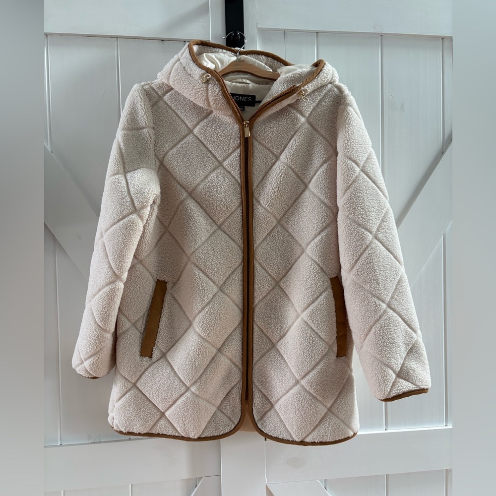Jones New York Quilted Cream Sherpa Hooded Jacket